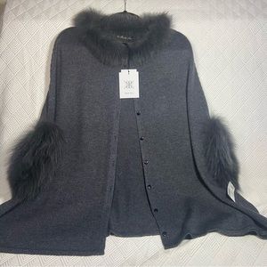 Women’s Wool and Real Fox Fur Shawl NWT